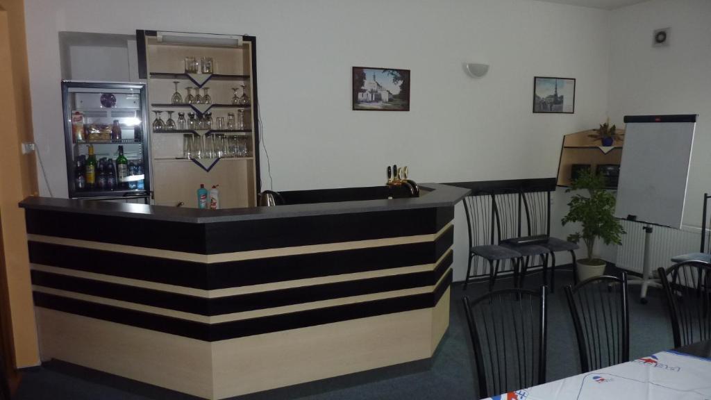 Hotel Tht Полічка Екстер'єр фото