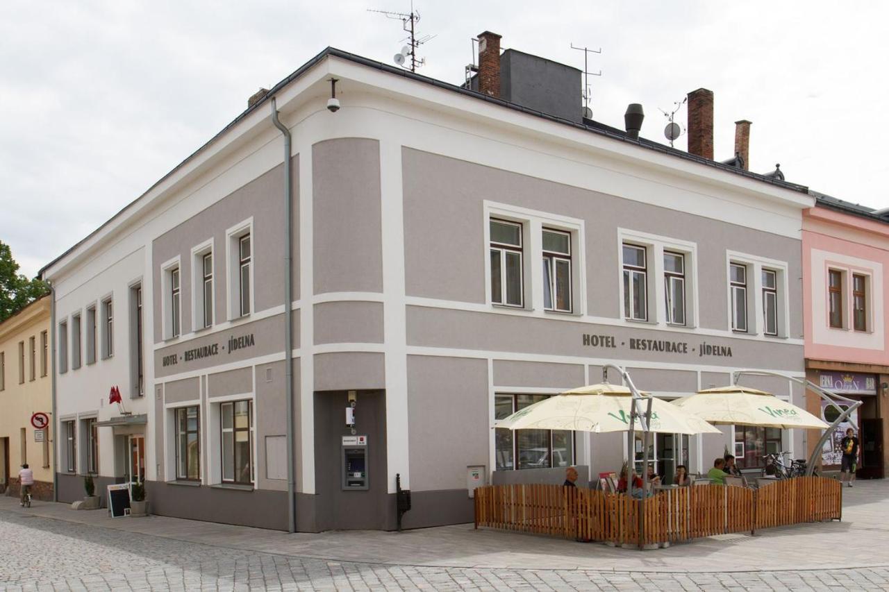 Hotel Tht Полічка Екстер'єр фото